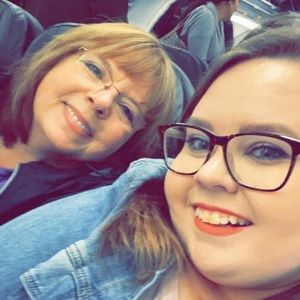 Meet your Posher, Michele